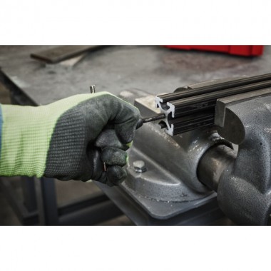 Набор метчиков и плашек метрических MILWAUKEE М3-М7, (17шт) Набор метчиков и плашек метрических MILWAUKEE М3-М7, (17шт)