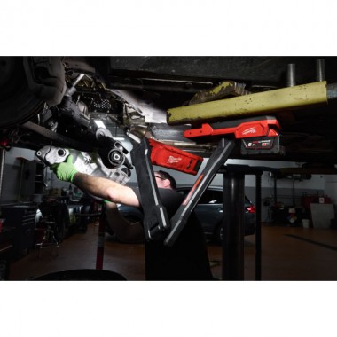 Прожектор аккумуляторный на магните 2500люмен M18 ABL-0 MILWAUKEE