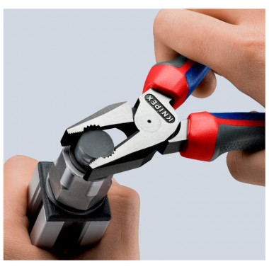 Плоскогубцы комбинированные особой мощности 180мм KNIPEX