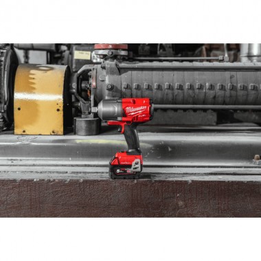 Гайковерт високомоментний MILWAUKEE 3/4 Гайковерт високомоментний MILWAUKEE 3/4