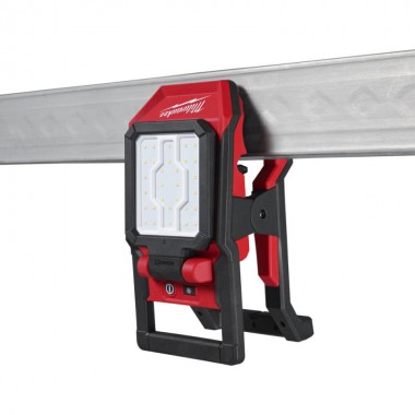 Ліхтар світлодіодний акумуляторний MILWAUKEE, M18 PAL2-0 2000 люмен