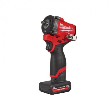 Гайковерт акумуляторний 3/8'' MILWAUKEE з кільцем M12 FCIWF38G3-502X, 745Нм (зарядний пристрій, 2 акум. Х 5Аг, HDкейс)