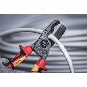 Кабелерез VDE 210мм