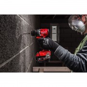 Дрель-шуруповёрт аккумуляторная бесщёточная ударная MILWAUKEE M18 BLPDRC-502C (60Нм) (ЗУ+2Х5Ач+кейс)