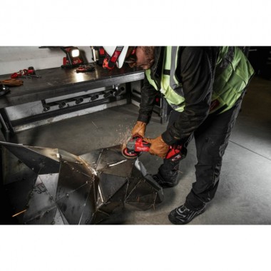 Шліфмашина кутова акумуляторна MILWAUKEE, M18 FSAG125XB-502X, діаметр 125мм (+2 акумулятори, зарядний пристрій, захисний кожух, Шліфмашина кутова акумуляторна MILWAUKEE, M18 FSAG125XB-502X, діаметр 125мм (+2 акумулятори, зарядний пристрій, захисний кожух,