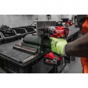 Дрель-шуруповёрт аккумуляторная бесщёточная ударная MILWAUKEE M18 FPD3MC-502X (158 Нм) + M18 ALIS-0