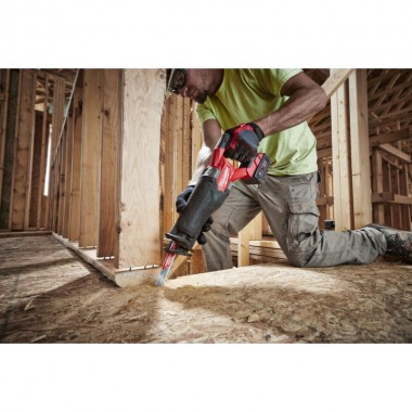 Пила шабельна акумуляторна безщіткова MILWAUKEE M18 FSZ-0 (каркас) + M18 B5 подарунок