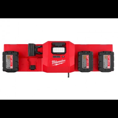 Зарядний пристрій MILWAUKEE, M12-18 GBC4 (4хМ18, 2хМ12, ліхтар)