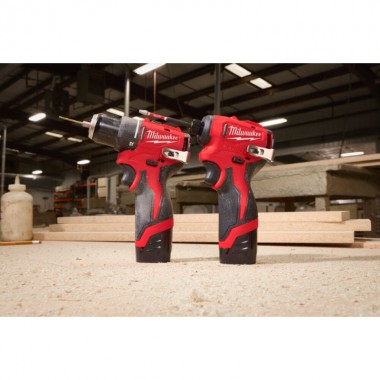Гвинтокрут акумуляторний 1/4'' HEX MILWAUKEE M12 BLIDRC-0 (124Нм) (каркас)