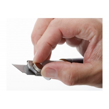 Нож Irwin Pro-Touch Snap-Off сверхпрочный 18 мм