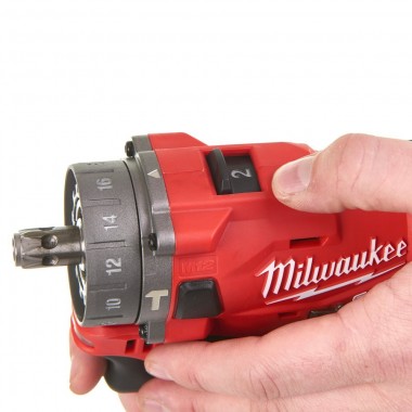 Аккумуляторная дрель-шуруповерт, крут. мом 37 Нм, M12 FUEL FPDX-202X MILWAUKEE