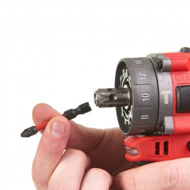 Аккумуляторная дрель-шуруповерт, крут. мом 37 Нм, M12 FUEL FPDX-202X MILWAUKEE