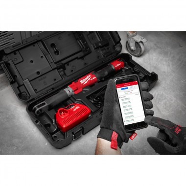 Ключ динамометрический электронный 1/2 (16.9 - 203.4 Нм) MILWAUKEE M12 ONEFTR12-0C FUEL (каркас)