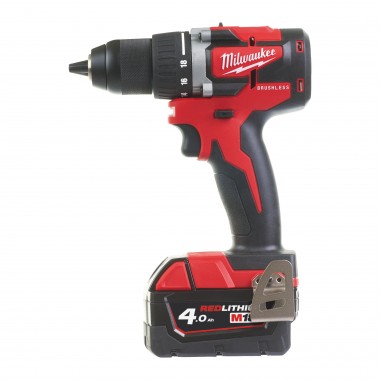 Аккумуляторная дрель-шуруповерт M18 CBLDD-402C крут. мом. 60 Нм, MILWAUKEE 4933464539
