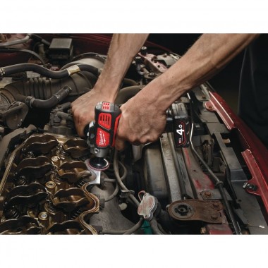 Аккумуляторная полировальная машина MILWAUKEE M12 BPS-0 4933447791