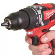 Аккумуляторная ударная дрель-шуруповерт, крут. мом. 60 Нм, MILWAUKEE M18 CBLPD-422C 4933472116