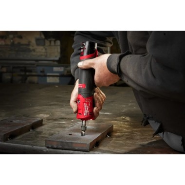 Прямошлифовальная машина аккумуляторная бесщёточная MILWAUKEE M12 FDGS-0 (каркас)