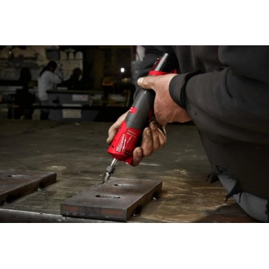 Прямошлифовальная машина аккумуляторная бесщёточная MILWAUKEE M12 FDGS-0 (каркас)