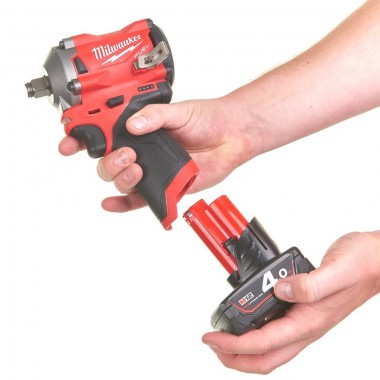 Аккумуляторный гайковерт MILWAUKEE M12 FIWF12-0 FUEL крут. мом 339 Нм, 4933464615
