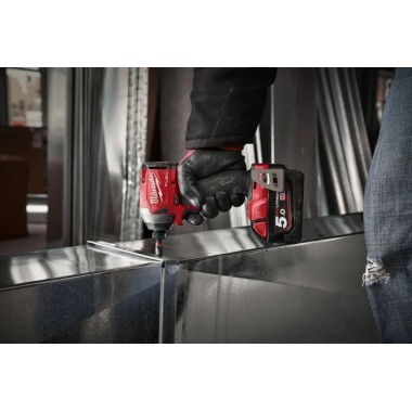 Аккумуляторный импульсный винтоверт M18 FID2-502X MILWAUKEE, крут. мом. 226 Нм,  4933464088