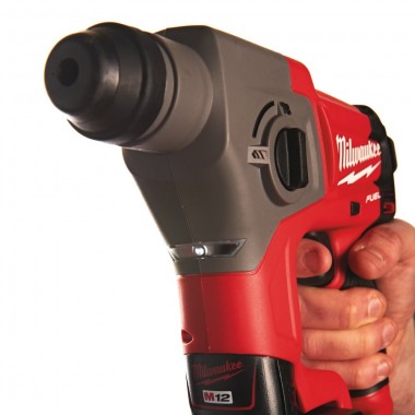 Аккумуляторный перфоратор 1.1 Дж MILWAUKEE SDS-Plus M12 Бесщёточный двигатель CH-0 4933441947