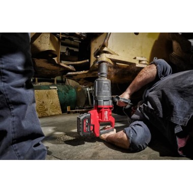 Гайковерт высокомоментный  1 (2711 Нм) MILWAUKEE M18 FUEL ONEFHIWF1DS-121C