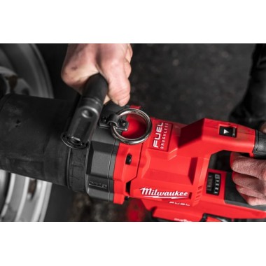 Гайковерт высокомоментный  1 (2711 Нм) MILWAUKEE M18 FUEL ONEFHIWF1DS-121C