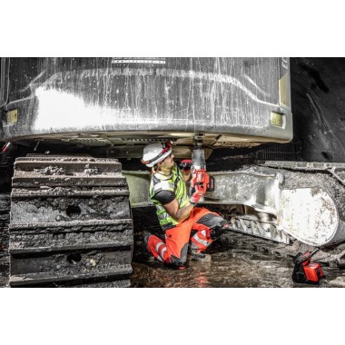 Гайковерт высокомоментный 1 (2711Нм)  MILWAUKEE M18 FUEL ONEFHIWF1DS-0C с рукояткой
