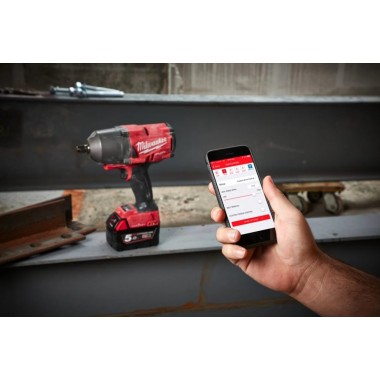 Гайковерт высокомоментный MILWAUKEE 1/2 (1491 Нм) M18 FUEL ONEFHIWP12-0X ONE-KEY
