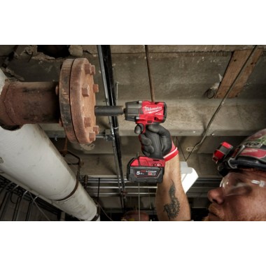 Гайковерт компактный 1/2 (881 Nm) MILWAUKEE M18 FUEL FMTIW2P12-502X с фиксацией пином