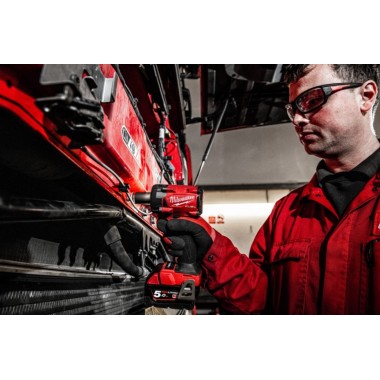 Гайковерт импульсный компактный 1/2″ (339 Нм) MILWAUKEE M18 FUEL FIW2P12-0X с фиксацией пином