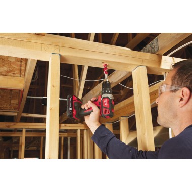 Дрель-шуруповерт MILWAUKEE M18 BDD-202C крутящий момент 50Нм 4933443555