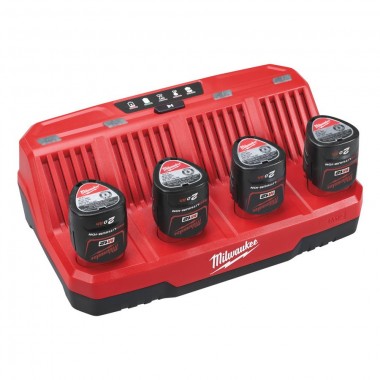 Зарядний пристрій MILWAUKEE M12 C4 4932430554