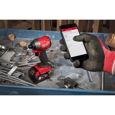 Импульсный винтоверт ONE-KEY™ FUEL™ ¼″ HEX MILWAUKEE, крут. мом. 226 Нм,ONEID2-0X 4933464090