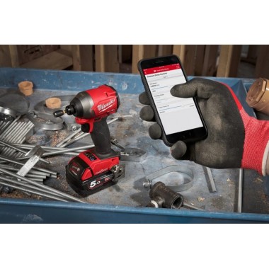 Импульсный винтоверт ONE-KEY™ FUEL™ ¼″ HEX MILWAUKEE, крут. мом. 226 Нм,ONEID2-0X 4933464090