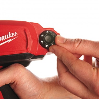 Клеевой пистолет MILWAUKEE M12 PCG/310C-0 4933441783