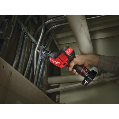 Компактная сабельная пила MILWAUKEE M12 CHZ-0 FUEL 4933446960