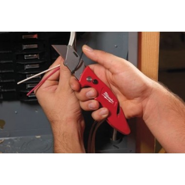Нож складной многофункциональный FASTBACK™ MILWAUKEE 4932471357