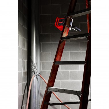 Фонарь с шарнирным световым блоком M18 PAL-0 MILWAUKEE 4933464105