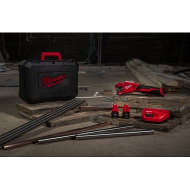 Аккумуляторный труборез по нержавеющей стали M12PCSS-202C MILWAUKEE