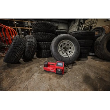 Аккумуляторный воздушный насос Milwaukee M18 BI-0; 18 V (без аккумулятора и зарядного устройства)