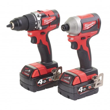 Набор аккумуляторных инструментов M18 CBLPP2A-402C MILWAUKEE