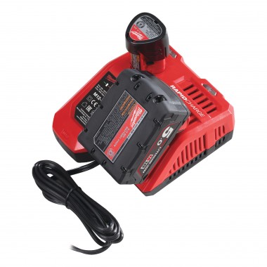 Быстрое зарядное устройство MILWAUKEE M12-18 FC 4932451079
