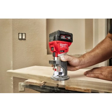Фрезер кромочный аккумуляторный Milwaukee M18 FTR8-0X (без АКБ и ЗУ)
