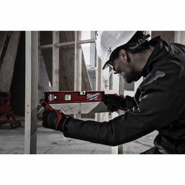 Уровень MILWAUKEE REDSTICK Backbone™ 40 см 4932459060