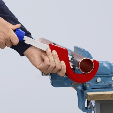 Труборез диаметром от 6 до 76 мм (1/4" - 3")  KNIPEX TubiX® XL