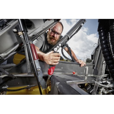 Трещётка аккумуляторная бесщёточная удлинённая 1/4 (47 Нм) MILWAUKEE M12 FHIR14LR-0 (каркас)